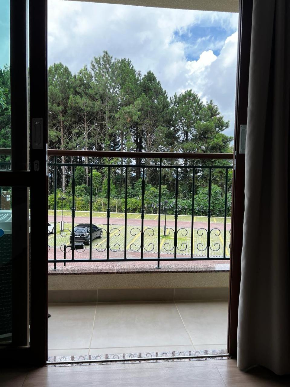 Vista Azul Apart Hotel - Vista Pinheiros Педра Азул Екстериор снимка